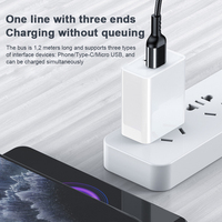 Precio más barato de fábrica con la mejor calidad Android Teléfono móvil Nylon Multi Cargador Luz Micro Tipo C 3 en 1 Cable de carga USB