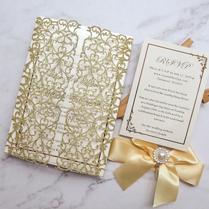 Invitations de <span class=keywords><strong>mariage</strong></span> personnalisées de luxe en <span class=keywords><strong>dentelle</strong></span> dorée scintillante découpée au <span class=keywords><strong>laser</strong></span> avec bijou et nœud en satin - Product Image 5