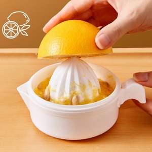 Presse-agrumes manuel avec filtre et bec verseur, extracteur de jus de fruits à pression manuelle pour oranges et citrons verts - Product Image 2