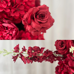 กุหลาบแดงไฮเดรนเยียและดอกกุหลาบประดิษฐ์คลาสสิกและสง่างามซุ้มดอกไม้สำหรับข้อเสนอและการแสดงหน้าต่าง - Product Image 2