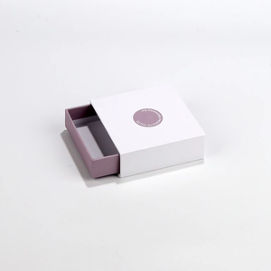 Boîte à bagues de luxe personnalisée avec mini-tiroir et présentoir pour porte-alliances, avec impression de votre logo - Product Image 2