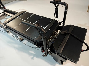 Máquina de <span class=keywords><strong>Pilates</strong></span> Megaformer Profesional, Duradera, Comercial, <span class=keywords><strong>Mini</strong></span> Pro M3k Megapro Micro <span class=keywords><strong>Reformer</strong></span>, Lagrer Magaformer - Product Image 3
