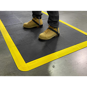 Cadre de bordure de tapis anti-fatigue Carvel 7.5x100cm avec fixation mâle - Product Image 3