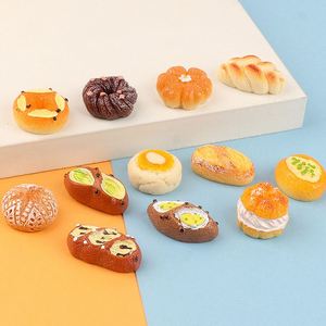 Jouets alimentaires en résine, ornements de pain et de desserts, coques de téléphone DIY, pinces à cheveux, accessoires, maisons de poupées, jouets et petites décorations pour la maison - Product Image 4