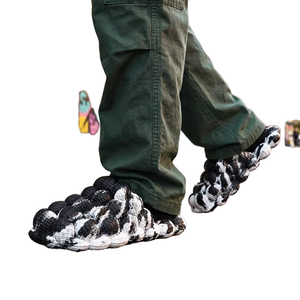 Nouvelles pantoufles unisexes en litchi à bulles, antidérapantes, <span class=keywords><strong>pour</strong></span> la maison, chaussures <span class=keywords><strong>de</strong></span> massage <span class=keywords><strong>pour</strong></span> hommes et <span class=keywords><strong>femmes</strong></span>, automne-hiver, intérieur et extérieur - Product Image 2