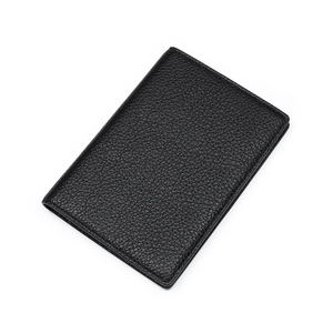 Portefeuille de voyage et porte-passeport de luxe en cuir véritable avec logo personnalisé, blocage RFID, emplacements pour cartes de crédit et fermeture à bouton - Mont Yanzhi - Product Image 4