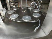 Machine de remplissage rotative automatique 2026 pour miel, yaourt et café, et machine de scellage pour l'emballage de liquides alimentaires
