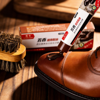 Tube de cirage pour chaussures Black Bull à pression facile, pour un polissage manuel des chaussures sans effort