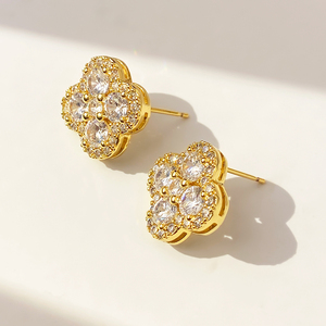 FOXI JEWELRY Gold Plated <b>Crystal</b> <b>Stud</b> <b>Earrings</b> Flower Shape Women's Party Jewelry Romantic Style Fashion <b>Earrings</b> - Product Image 4