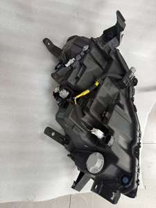 <span class=keywords><strong>F99</strong></span> Neue Linke und Rechte Scheinwerfer-Baugruppen Original-Ersatz Autolampenteile für Land Cruiser LC300 Komplettset 2016-2022 12V - Product Image 5