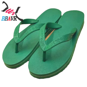 Chanclas de Verano 2026 a la Moda con Diseño de Estrella y Cuadros, de Goma, Impermeables, Transpirables, Ligeras y de Secado Rápido para Hombre y Mujer - Product Image 5