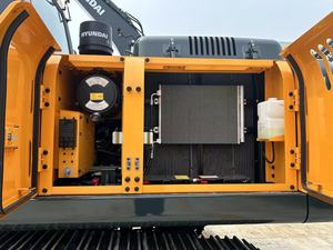 Escavatore Cingolato Usato Hyundai 220 da 22 Tonnellate per Costruzioni in Vendita - Product Image 6