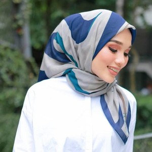 Accesorios étnicos personalizados Tudung Bawal algodón gasa impresa transpirable cuatro estaciones bufanda para mujeres musulmán Bandana logotipo personalizado - Product Image 2