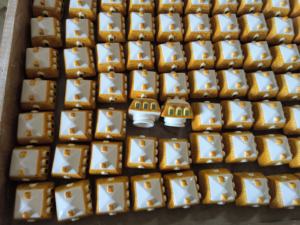 Nhà gốm trong một bộ sưu tập các mô hình làng sứ Nhà Gia vị Jar cổ điển hình dạng gia vị Jar tay sơn gia vị lọ - Product Image 4