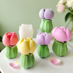 J10-404 Stampi in Silicone per Candele per Aromaterapia a Forma di Bouquet di Tulipani, Stampi a Fiore Fai da Te Fatti a Mano per Ornamenti in Gesso a Goccia - Product Image 3