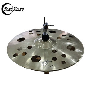 Piatti Crash Tongxiang <span class=keywords><strong>TAK</strong></span> da 14 pollici con foro effetto, realizzati a mano, suono professionale, materiale 80% rame + 20% stagno per batteria - Product Image 4