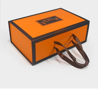 Caja de Regalo Plegable de Lujo Hecha a Mano con Tapa Magnética en Negro, Rosa, Verde, Naranja y Rojo, con Asa Plegable y Logotipo Personalizado