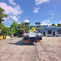 Grue montée sur camion léger HLW, flèche télescopique de 9,5 m, moment de charge élevé, unité de commande hydraulique fiable pour les zones rurales
