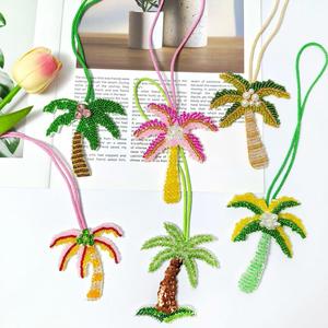 Llavero Decorativo con Cuentas Coloridas y Adorno de Árbol de Coco, Accesorio Decorativo para Bolsos y Prendas, Llavero Promocional, Venta al Por Mayor - Product Image 2