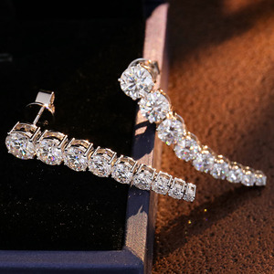 Bông tai nữ trang sức cao cấp vàng trắng 10k, đá moissanite cắt tròn sáng, màu gradient DEF, quà tặng trang sức - Product Image 5