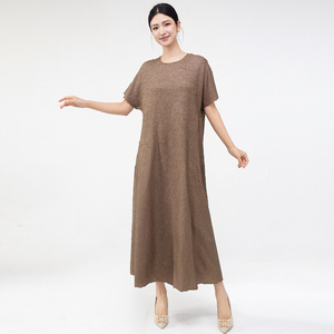 Vestido Midi Plisado de Cintura Natural Ecológico para Mujer de Talla Grande, Elegante, Formal, Lavable, Tejido a Mano de Alta Gama Estilo Miyake - Product Image 2
