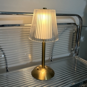La cubierta duradera de aluminio y zinc resistente a la intemperie, libre de corrosión, proporciona una variedad de acabados estándar, solicitudes personalizadas, cumple con las luces nocturnas - Product Image 1