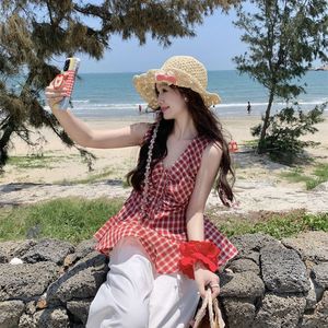 <b>Red</b> Plaid V-Neck <b>Vest</b> Women Summer Slim Fit Pleated Camisole <b>Top</b> Chic Outerwear Solid Color Twist Design - Product Image 3