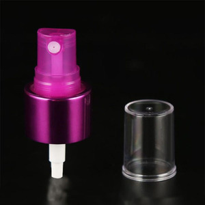 Tapa pulverizadora de plástico negra, dorada, plateada, morada y roja de fábrica, en color negro, para bocas 18/415 y DIN18 con sello de garantía - Product Image 1