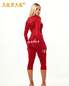 Completo Estivo da <span class=keywords><strong>Donna</strong></span> 2 Pezzi, <span class=keywords><strong>Tuta</strong></span> Sportiva <span class=keywords><strong>con</strong></span> Logo Personalizzato, Felpa <span class=keywords><strong>con</strong></span> Zip e Leggings Capri da Yoga, Abbigliamento Streetwear - Product Image 3