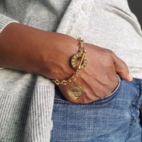 Pulsera de acero inoxidable de alta calidad para proteger tu corazón, pulsera de corazón chapada en oro, pulsera de joyería cristiana con versículo de la Biblia