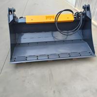 Nouvelle benne combinée Runheng Four One pour chargeuses compactes, moteur certifié CE, garantie 1 an pour engins de construction