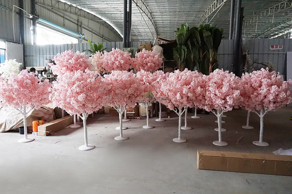 Fabrika toptan yüksek kalite 2.2 m romantik pembe oryantal kiraz çiçeği ağacı/sakura çiçek ağacı düğün dekor için