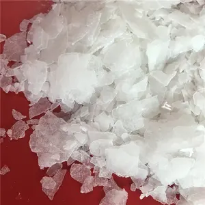 Offre Spéciale de soude 99% pour la fabrication de savon perles et flocons forme 99% min flocons de soude blanche de haute qualité et perles 25 kg/sac en stock