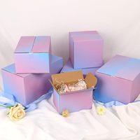 Boîte d'expédition ondulée à prix d'usine, couleur dégradée, emballage polyvalent pour rouge à lèvres/parfum/franc-parfum/chaussettes/poupée/savon