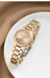 Montre pour femme <span class=keywords><strong>IBSO</strong></span> 619L de haute qualité Nouveau design Montre pour femme à bracelet en acier avec une valeur esthétique élevée Petit cadran clouté de diamants - Product Image 4