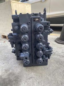31N6-18000 31N6-18002 R210-7 R215LC-7 R210LC-7 R210LC-7H RD210-7 RD220-7 R305 R285 วาล์วควบคุมหลัก - Product Image 5