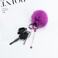 Soododo Nouveau Porte-clés en Peluche Perlé DIY, Breloque Moderne Minimaliste en Forme 3D, Porte-clés Moelleux Féminin, Cadeaux d'Affaires