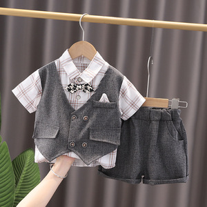 Nuovo <span class=keywords><strong>Set</strong></span> di Abbigliamento da Gentiluomo per Bambino, Camicia a Maniche Corte con Papillon e Pantaloncini, 2 Pezzi, Stampa a Quadri per il Ritorno a Scuola, per 1-6 Anni - Product Image 3