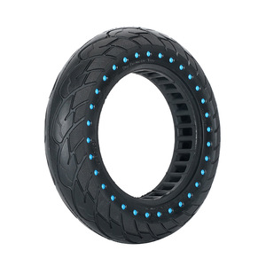 Pneus Nedong 10x2.125 sans air, antidérapants et solides pour trottinette électrique - Product Image 1