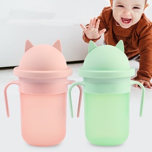 Vaso de Aprendizaje de Silicona para Bebés, Botella de Agua de Entrenamiento 360°, ODM/OEM, Anti-Ahogo, Anti-Fugas - Product Image 2