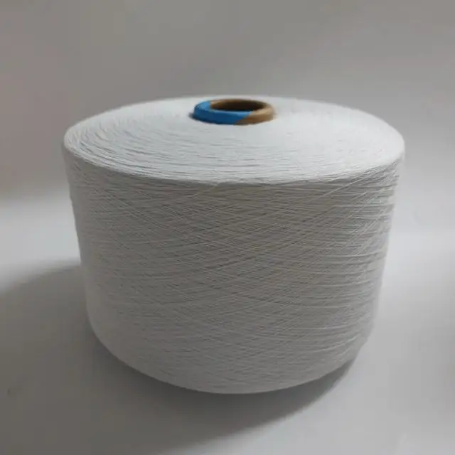 Couleur blanche de fil de coton de vente chaude de T/C pour des chaussettes et le tissu