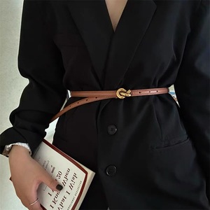 Vendita calda da donna <span class=keywords><strong>cintura</strong></span> Skinny pelle sintetica a buon mercato da donna nera <span class=keywords><strong>cintura</strong></span> sottile <span class=keywords><strong>per</strong></span> abiti pantaloni Jeans con fibbia in <span class=keywords><strong>oro</strong></span> Twist - Product Image 3