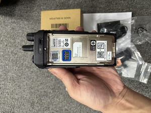 Bán buôn ban đầu Motorola Walkie Talkie R7 đài phát thanh fkp đài phát thanh di động UHF VHF di động wifi cầm tay nổ bằng chứng longe phạm vi - Product Image 4