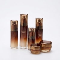 Flacon de parfum de luxe vide en verre dégradé marron, flacons en verre mat avec pompe, pot de crème pour le visage 120ml 100ml 60ml 40ml 50g 30g, directement de l'usine.
