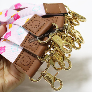 Longe porte-clés court de sublimation en polyester avec logo personnalisé d'usine Kofei lanière de poignet de moto avec porte-clés - Product Image 4