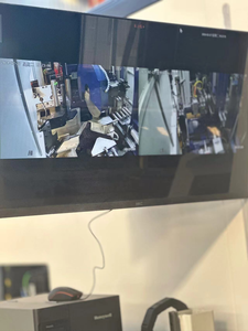 Nueva Línea de Producción Automática de Puertas y Ventanas de Aluminio, Compatible con PVC/UPVC, Centro de Corte y Fresado CNC Controlado por PLC - Product Image 3