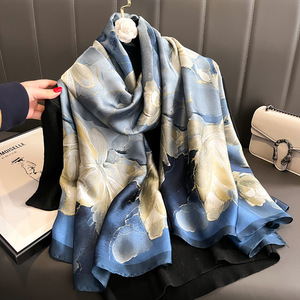Primavera estate nuova moda sciarpa di <span class=keywords><strong>seta</strong></span> lunga stile madre Lijing raso luce scialle Versatile sciarpa da viaggio con stampa digitale - Product Image 1