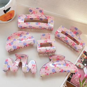Pince à cheveux unisexe en plastique acrylique avec logo personnalisé, grande pince requin givrée, série rose, pince à cheveux creuse mate en forme de fleur - Product Image 1