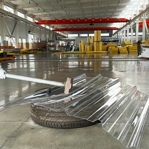 Lastra in Policarbonato Ondulato Trasparente da 6mm per Coperture, Resistente - Product Image 3