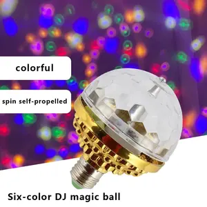 Красочная диско вращающаяся лампочка волшебный шар с розетками волшебный шар RGB светодиодный сценический свет для дома комната для танцевальных вечеринок освещение